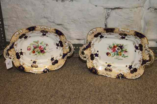 Appraisal: AN ENGLISH PORCELAIN PART DESSERT SET comprising two oval comports