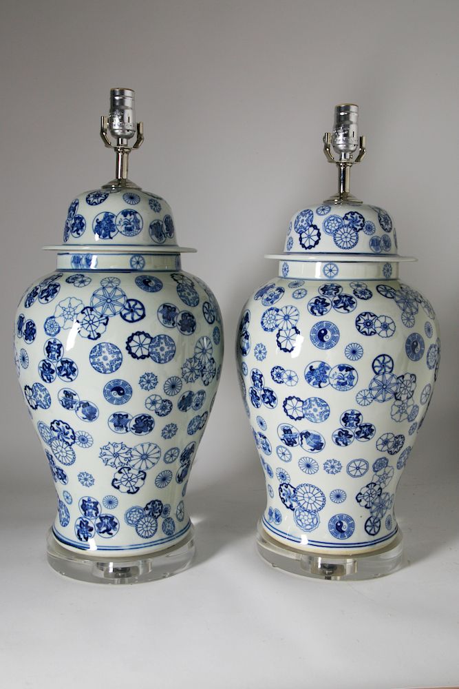 Appraisal: Pair of Blue and White Porcelain Temple Jars Decorated with