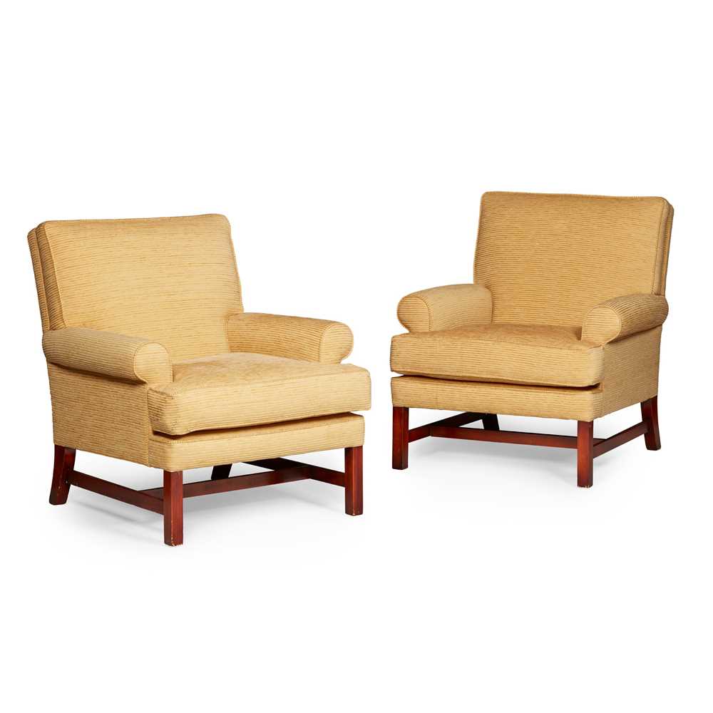 Appraisal: PAIR OF CLUB ARMCHAIRS OF RECENT MANUFACTURE the square padded