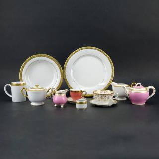 Appraisal: Grouping of Twenty Seven Piece Porcelain Dinnerware Includes dinner plates