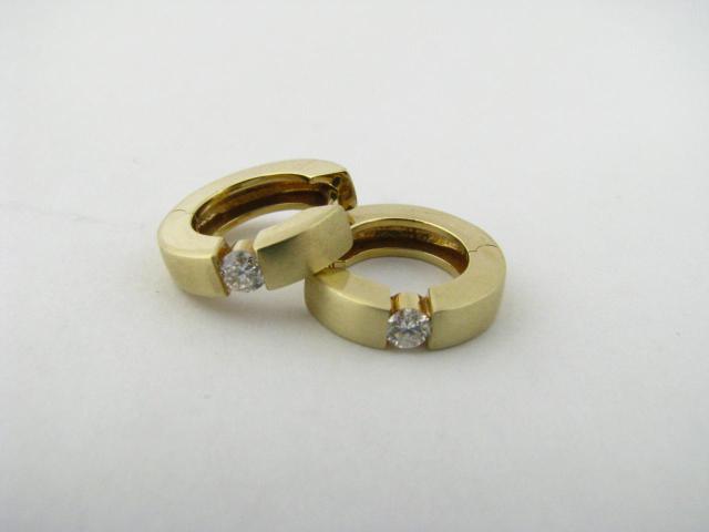 Appraisal: New k yellow gold brushed huggie earrings with ctw of