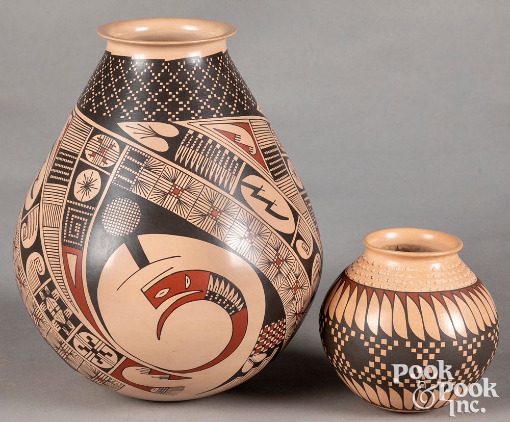 Appraisal: Two Mata Ortiz Casa Grandes pottery jars Two Mata Ortiz