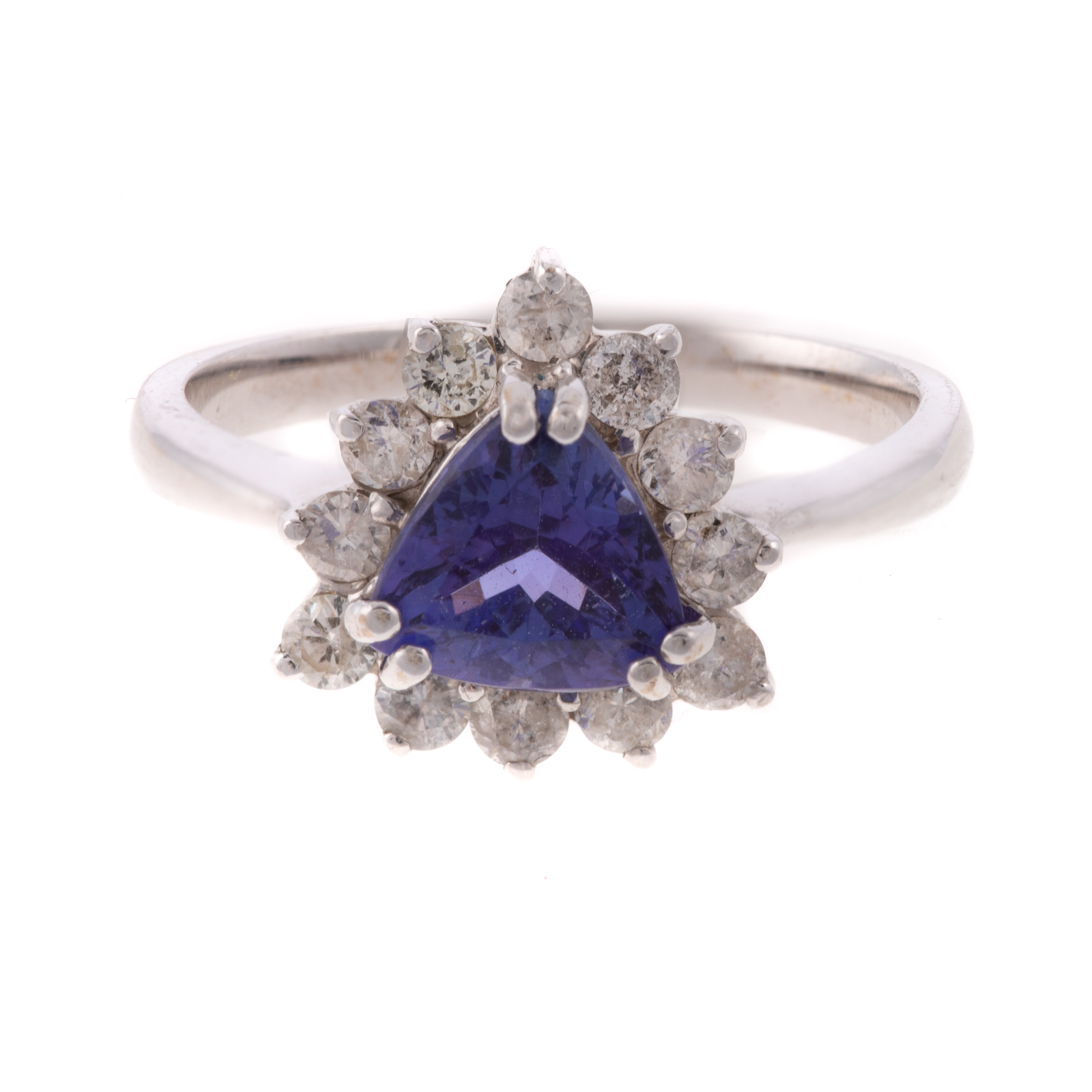 Appraisal: A TANZANITE DIAMOND RING IN K K white gold ring