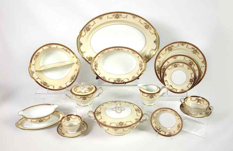 Appraisal: NORITAKE CHINA IN THE RAINBOW PATTERN pieces to include dinner