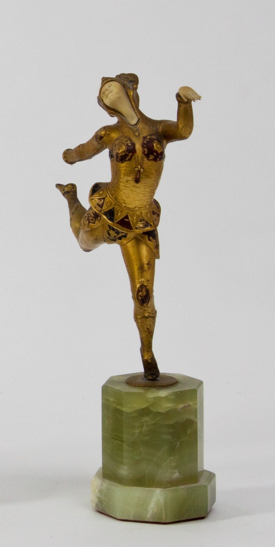 Appraisal: An Art Deco bronze figure ballerina of the Ballet Russe