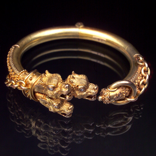 Appraisal: ETRUSCAN REVIVAL Bracelet in k yellow gold of Cerberus chained