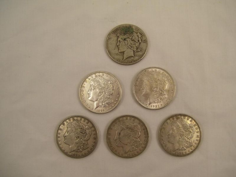 Appraisal: - Silver Dollars Includes S Peace dollar - Morgan dollars