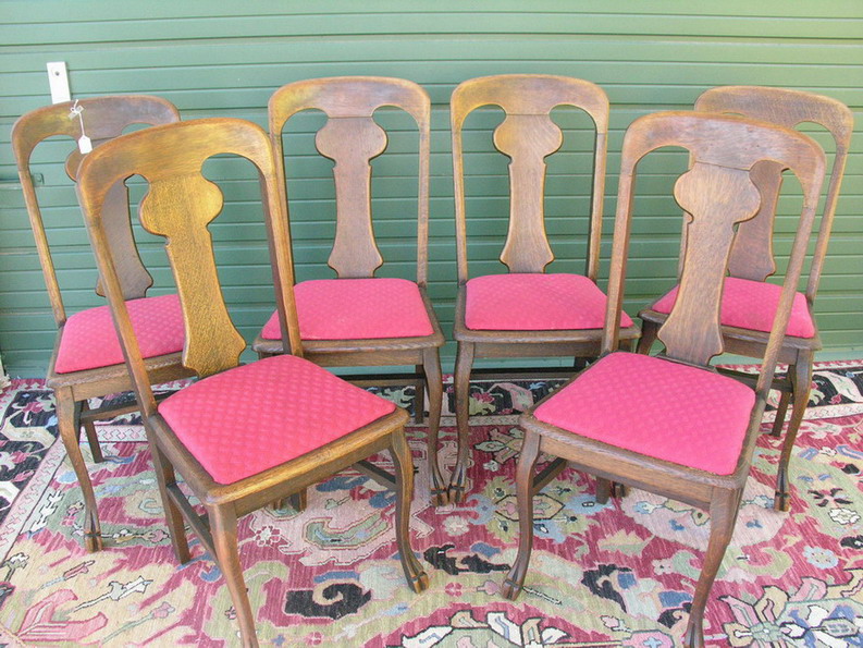 Appraisal: SIX AMERICAN OAK T BACK CHAIRS Circa Size