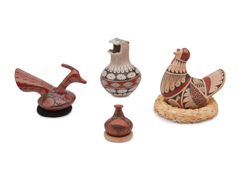 Appraisal: Four Mata Ortiz pottery items Four works A Dulces N