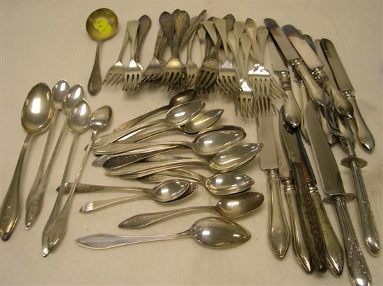 Appraisal: Sterling silver flatware including dinner knives and forks tea spoons