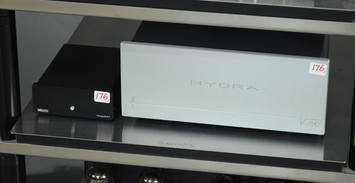 Appraisal: POWER BOX AND PHONO PRE-AMP Hydra V-Ray -amp outlet box