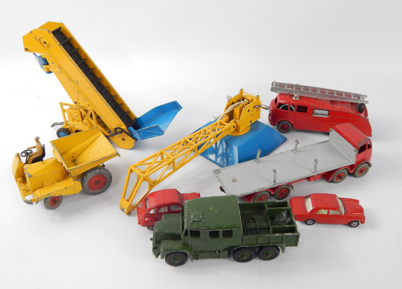 Appraisal: A Dinky Supertoys Elevator Loader No Foden flatbed lorry Muir-Hill