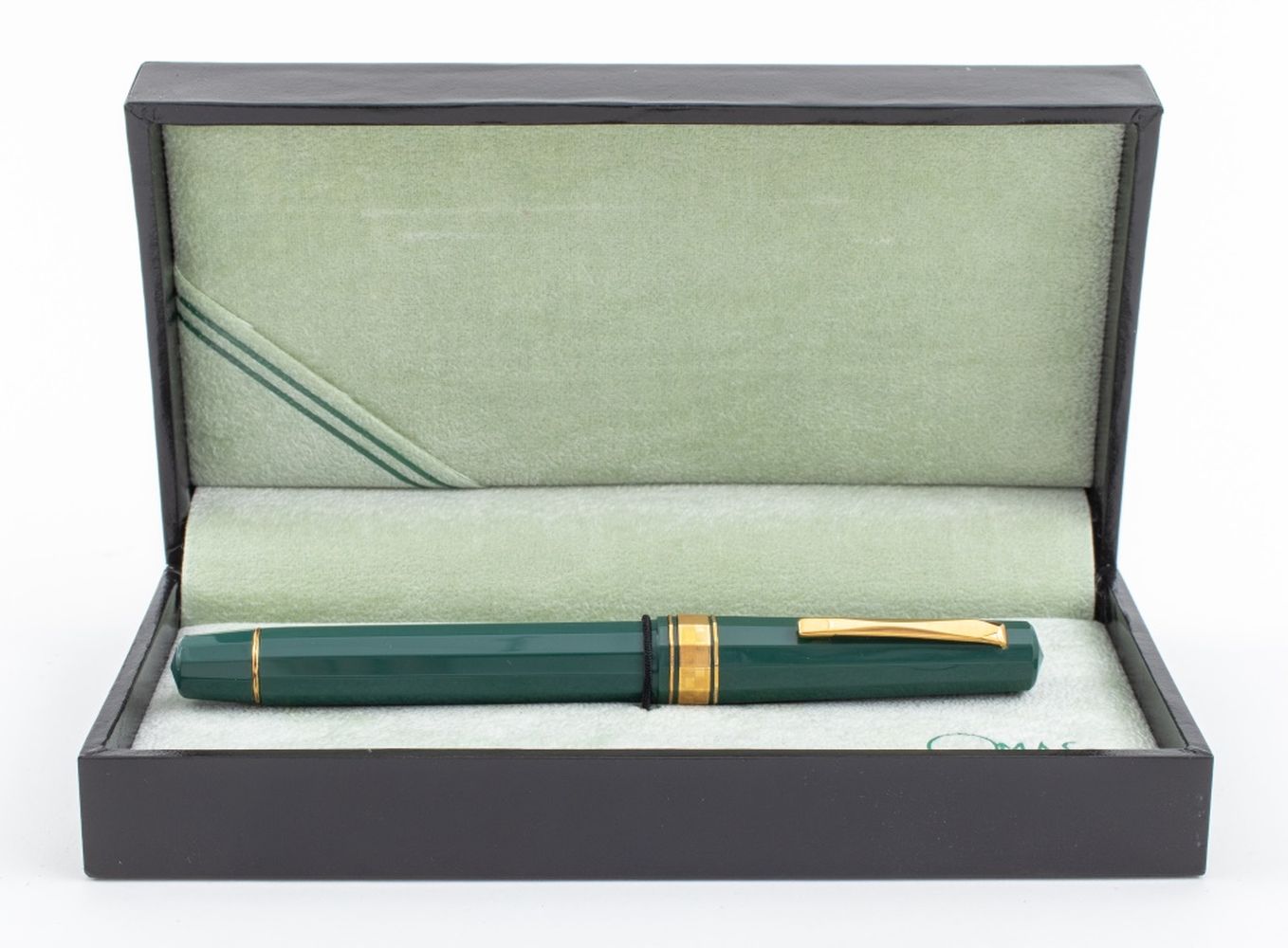 Appraisal: OMAS ITALIA ' GREEN RESIN K GOLD FOUNTAIN PEN OMAS