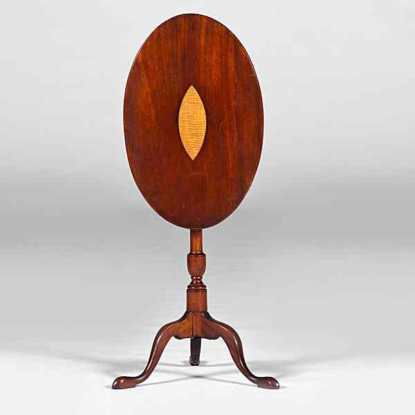 Appraisal: Federal Mahogany Tilt-Top Candlestand American ca - A Federal mahogany