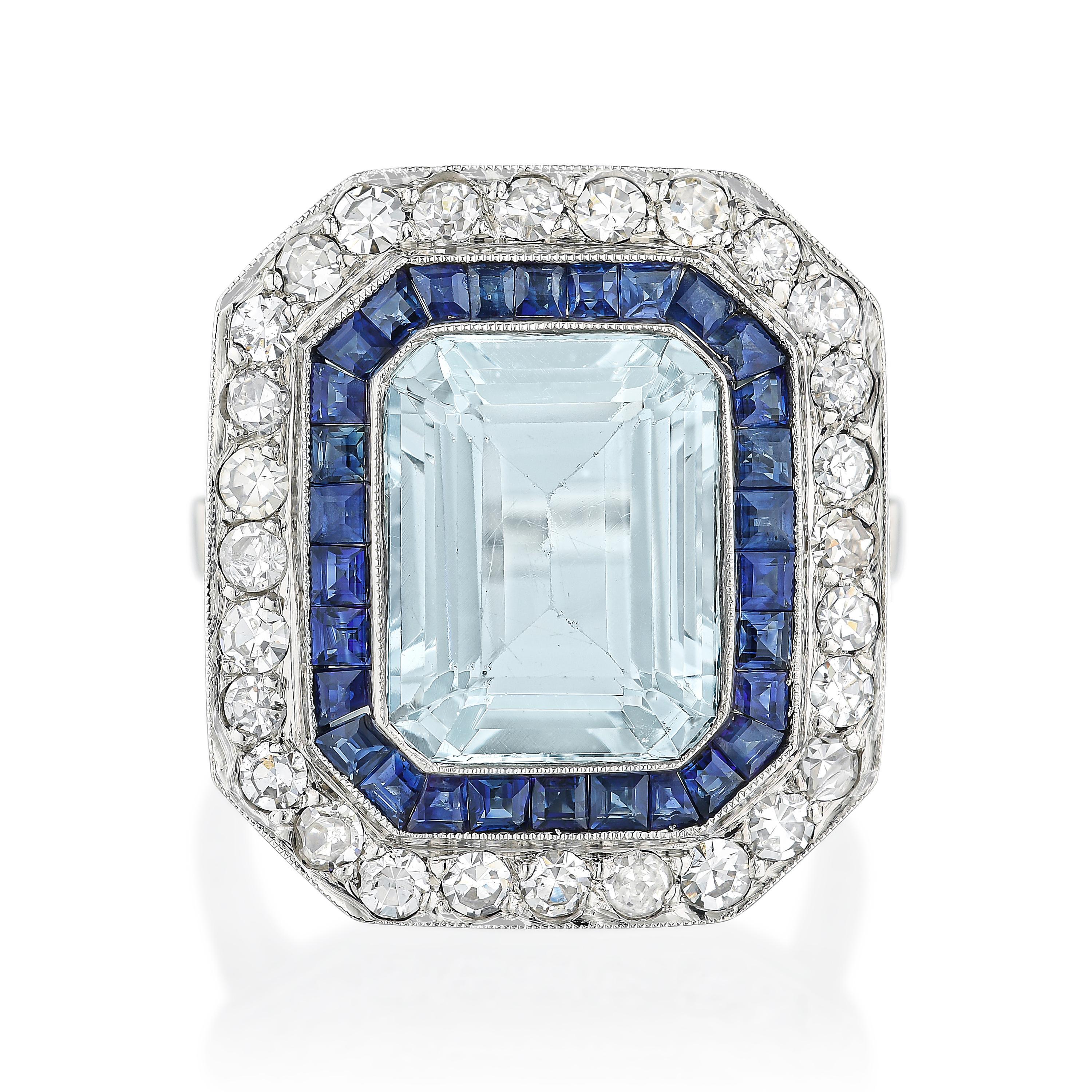 Appraisal: AQUAMARINE SAPPHIRE AND DIAMOND RING METAL platinum GEMSTONE S rectangular