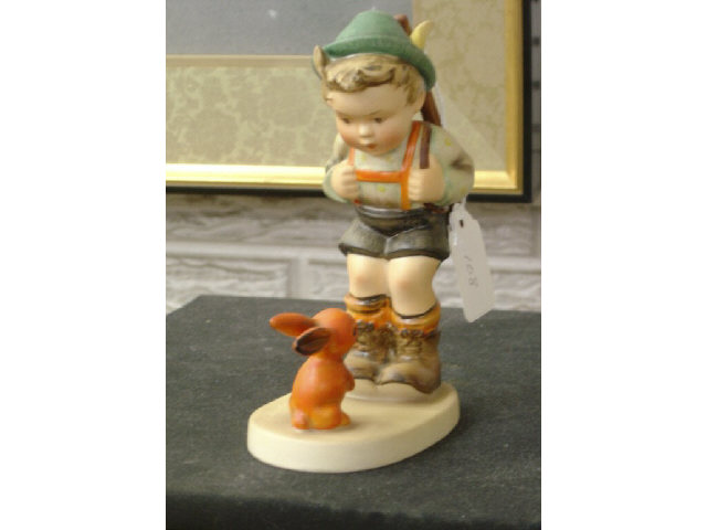 Appraisal: HUMMEL FIGURINE - SENSITIVE HUNTER - FULL BEE