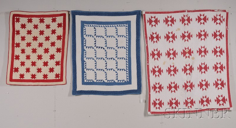 Appraisal: Three Red White and Blue Pieced Cotton Crib Quilts imperfections