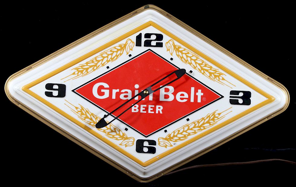 Appraisal: 's Grain Belt Beer Illuminated Clock Included in this lot