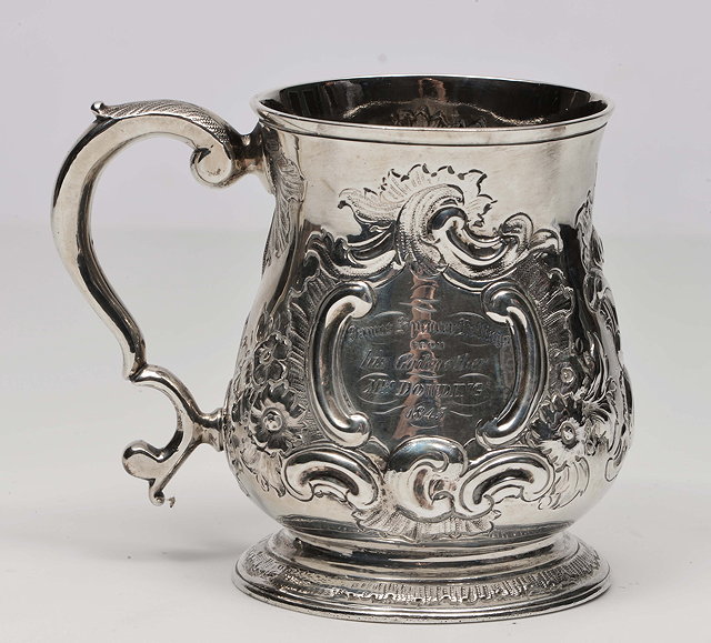 Appraisal: A GEORGE III SILVER HALF PINT TANKARD of baluster form