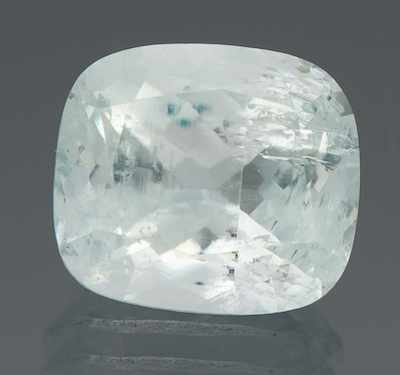 Appraisal: An Unmounted Aquamarine Gemstone UGL Report Cushion cut weighing ct