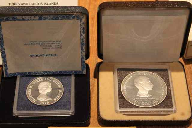 Appraisal: A TURKS AND CAICOS ISLANDS TEN CROWN PROOF SILVER COIN