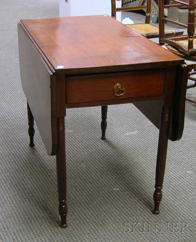 Appraisal: Late Federal Mahogany Drop-leaf Table with End Drawer ht lg