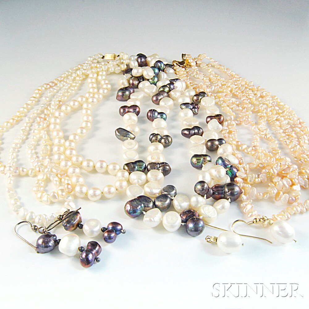 Appraisal: Group of Cultured Pearl Jewelry a white and black pearl