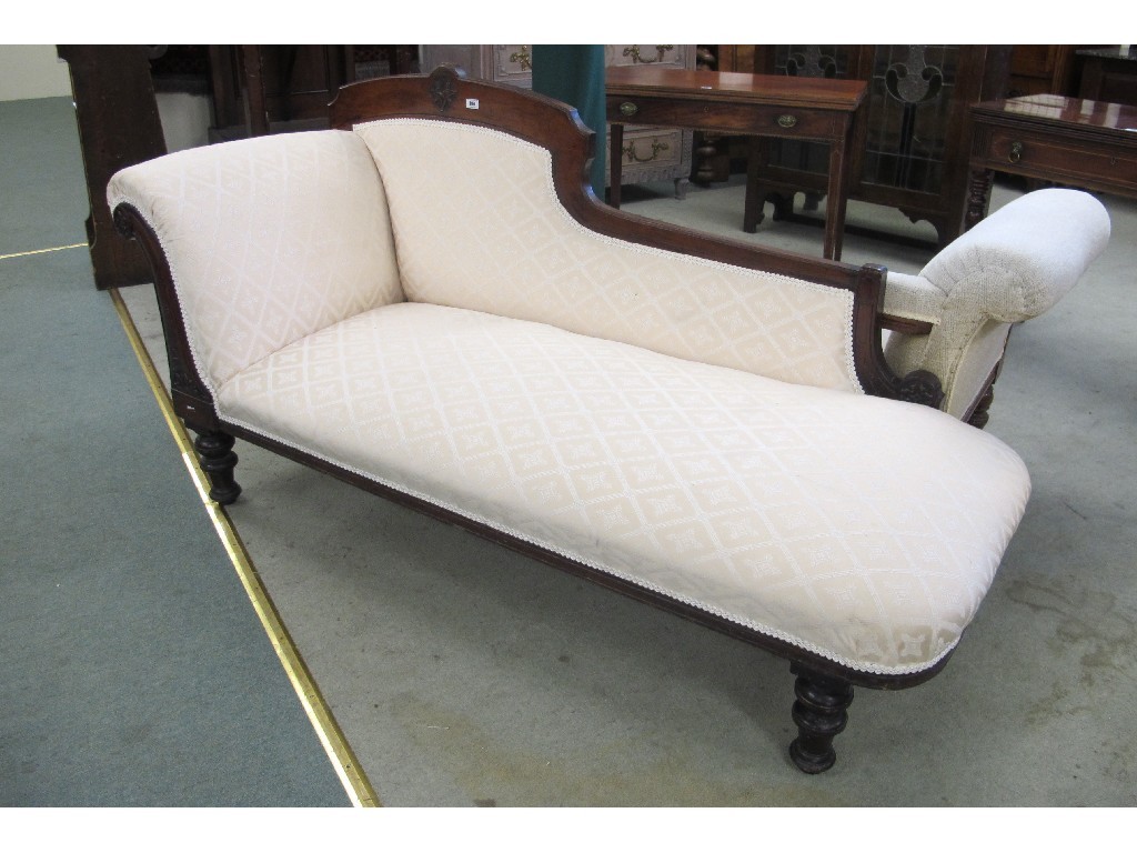 Appraisal: A Victorian mahogany framed chaise longue upholstered in a cream