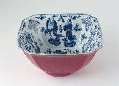 Appraisal: A Chinese square-section bowl the interior painted in blue with