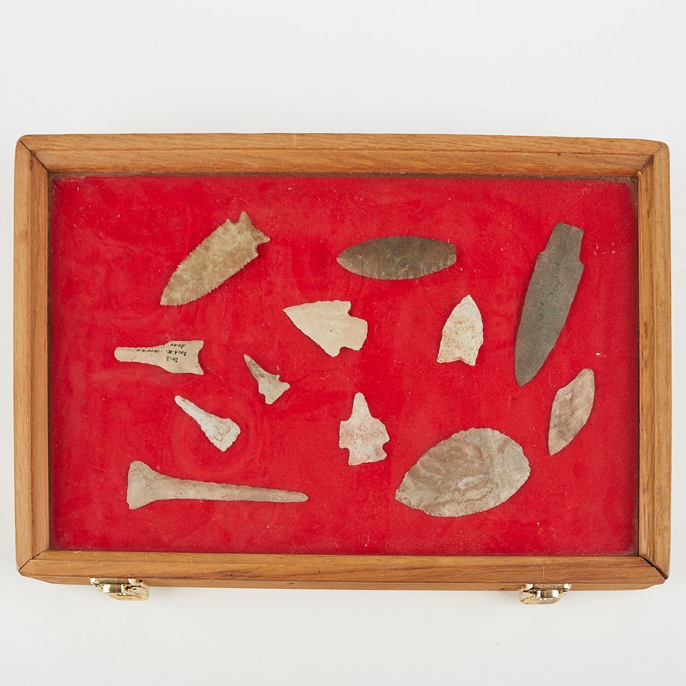 Appraisal: Grp Stone Points Arrowheads Drills Group of twelve stone points