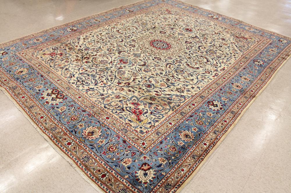 Appraisal: HAND KNOTTED PERSIAN KASHMAR CARPET Kashmar region Razavi Khorasan Province