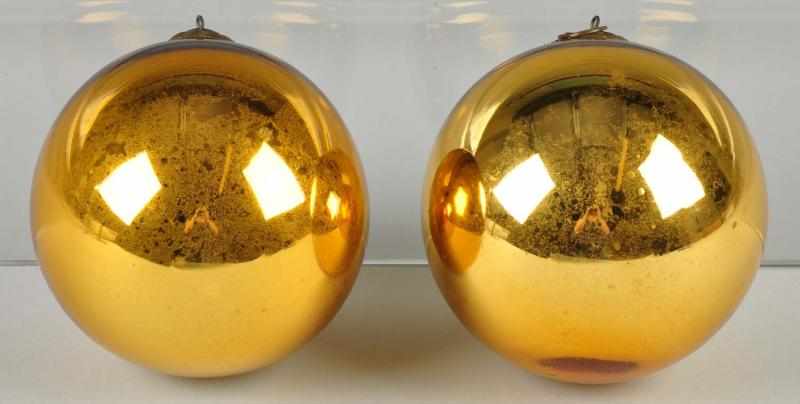 Appraisal: Lot of Gold Glass Kugel Christmas Balls Description No scratches