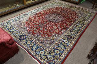 Appraisal: Persian Isphahan carpet Persian Isphahan carpet ' x '