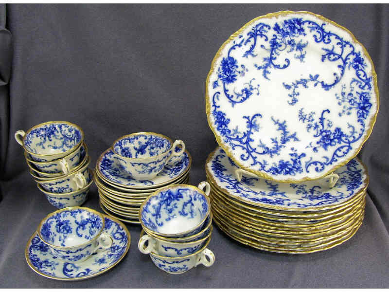 Appraisal: pcs Cauldon Luncheon Set Porcelain luncheon set with flow blue