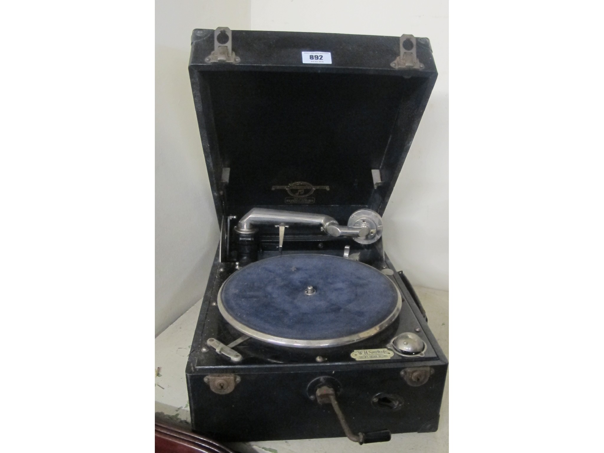 Appraisal: W H Smyth Co gramophone