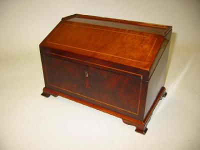 Appraisal: A VICTORIAN MAHOGANY STATIONERY BOX of oblong form with stringing