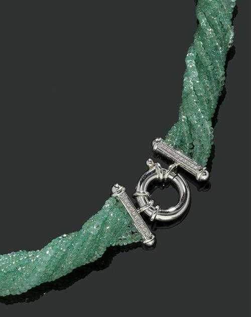 Appraisal: EMERALD AND BRILLIANT-CUT DIAMOND NECKLACE White gold Decorative -row necklace