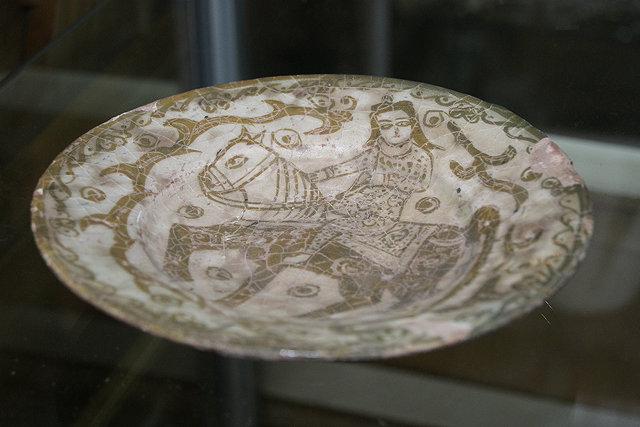 Appraisal: Persian small dishwith horse and rider th th Century cm