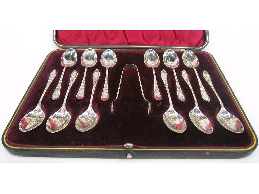 Appraisal: Cased set of silver spoons with tongs Sheffield