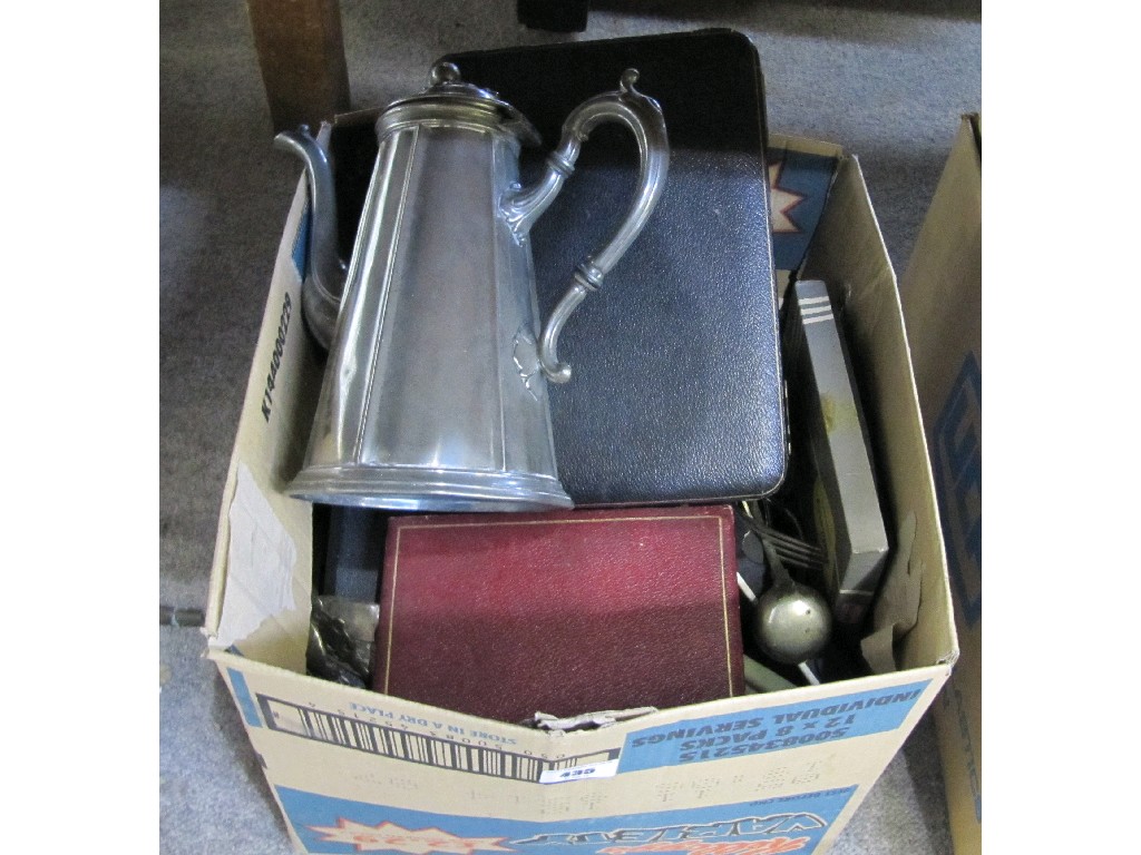 Appraisal: Box of EP items and cutlery