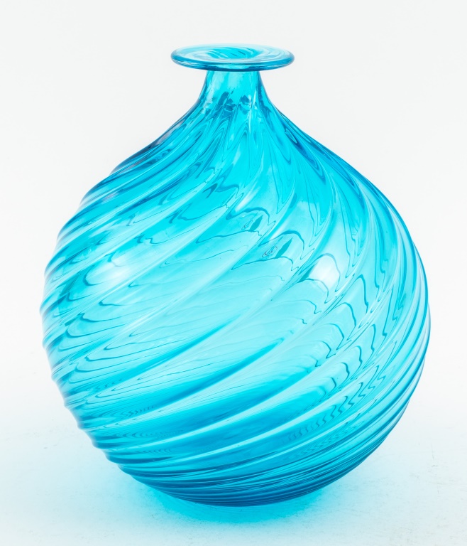 Appraisal: MURANO CENEDESE TURQUOISE GLASS VASE Murano hand made aquamarine glass