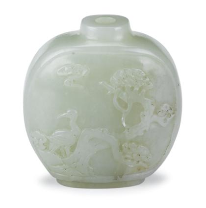 Appraisal: Chinese white jade snuff bottle th th century