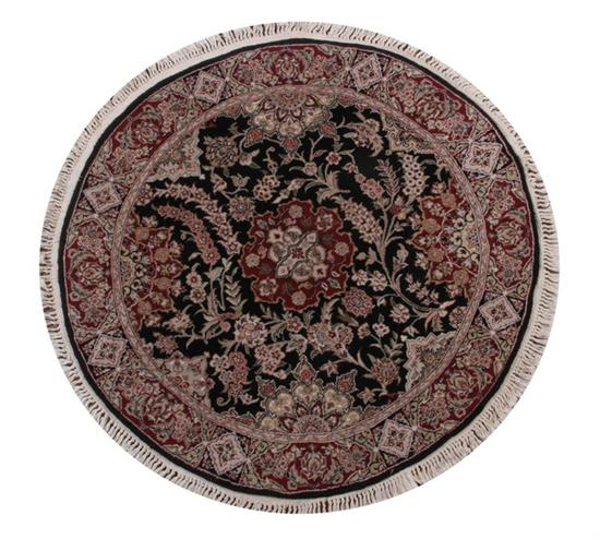 Appraisal: ROUND CHINESE RUG - App ft diameter