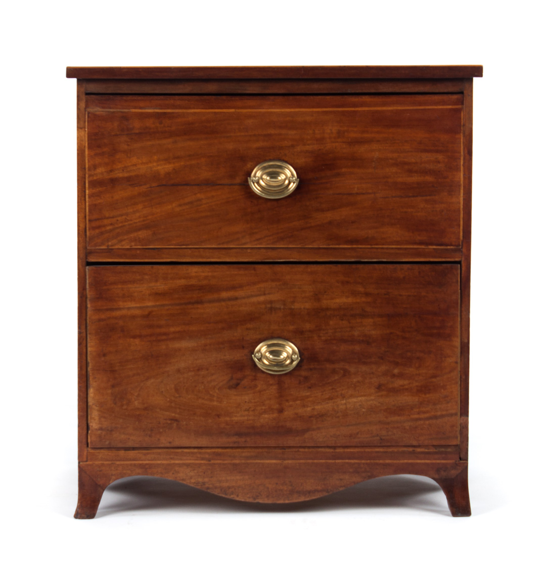 Appraisal: a Federal style inlaid mahogany commode flat top with inlaid