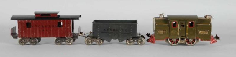 Appraisal: Lionel No Standard Gauge Freight Train Set Description Includes original