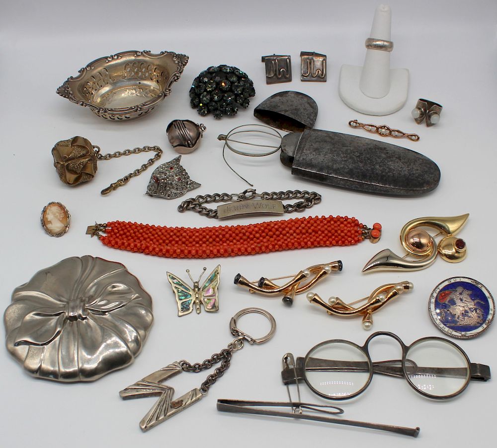 Appraisal: JEWELRY Assorted Gold Silver and Costume Jewelry Includes a Victorian