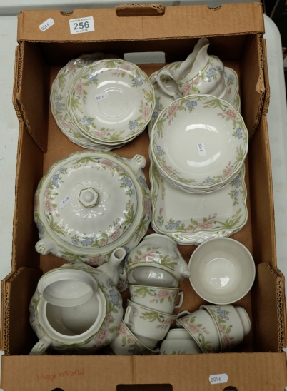 Appraisal: A collection of Royal Doulton Sudbury tea and dinner ware