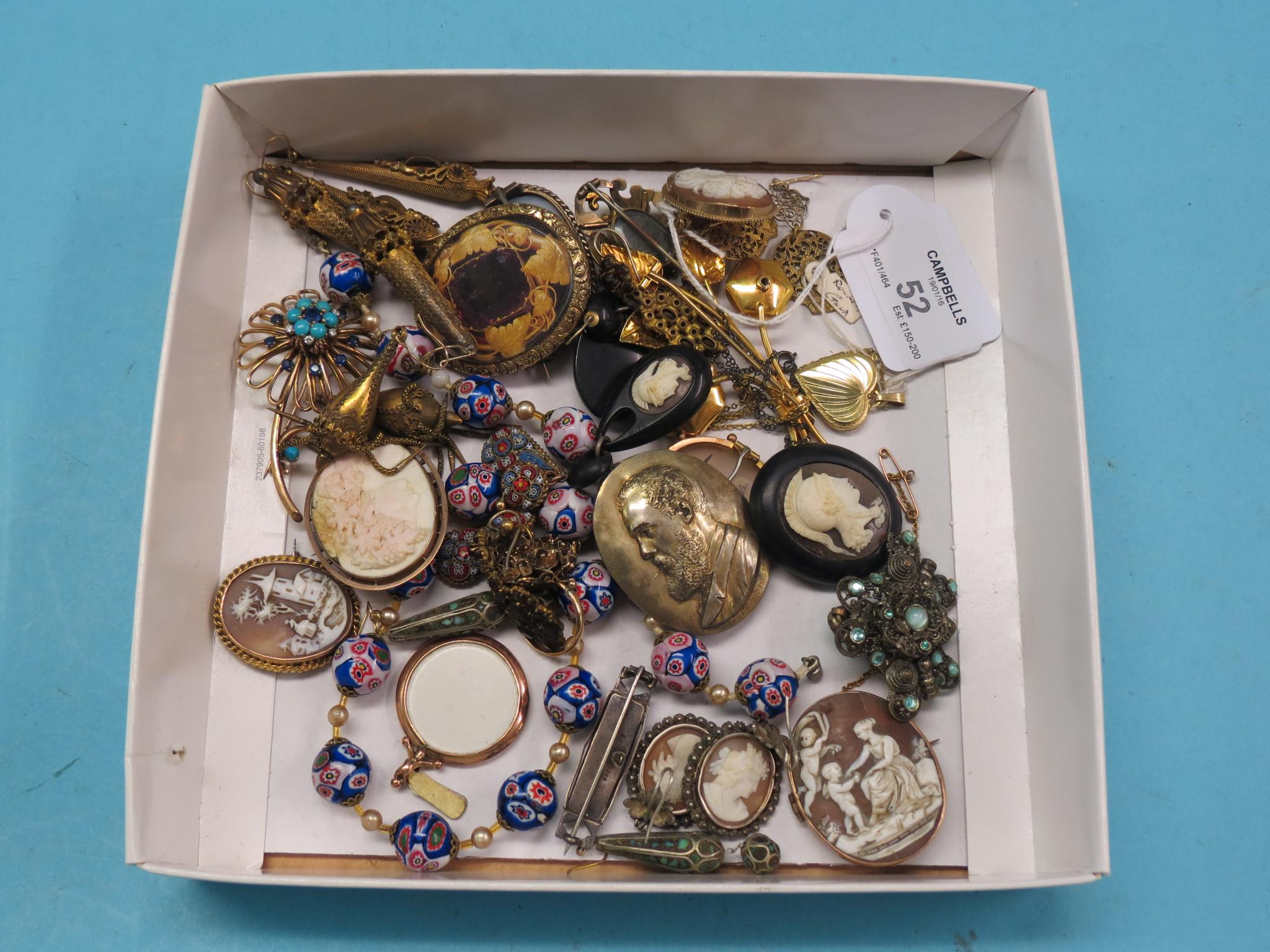 Appraisal: Victorian and later jewellery to include various cameo brooches nine