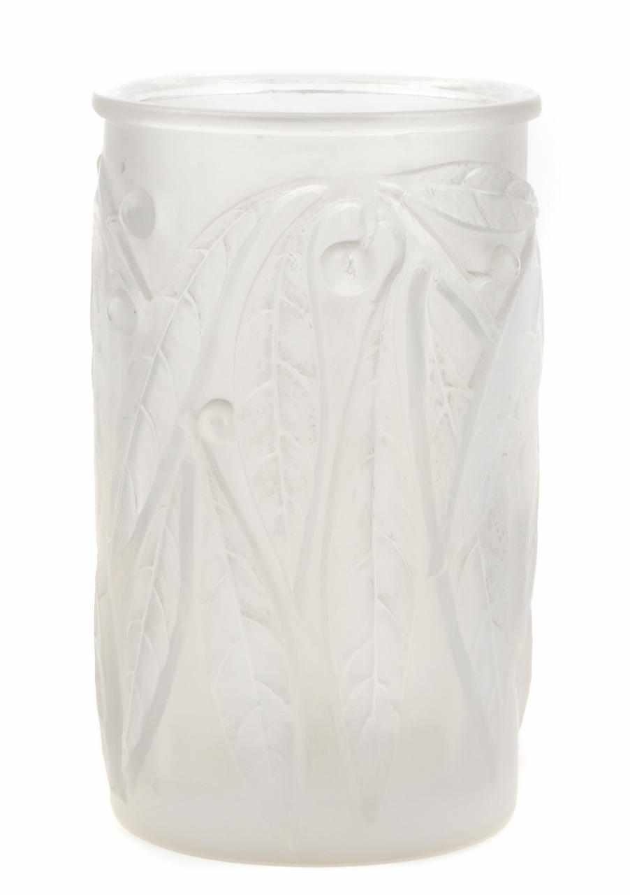 Appraisal: An R Lalique opalescent glass vase Laurier Marcilhac model introduced