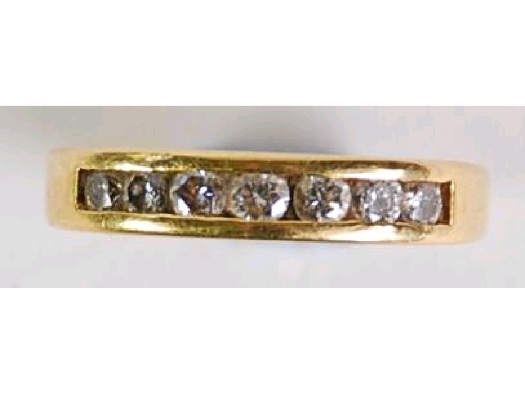 Appraisal: ct GOLD RING channel set with seven diamonds approx ct